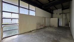 Evan Lim Warehouse (D14), Factory #633727291
